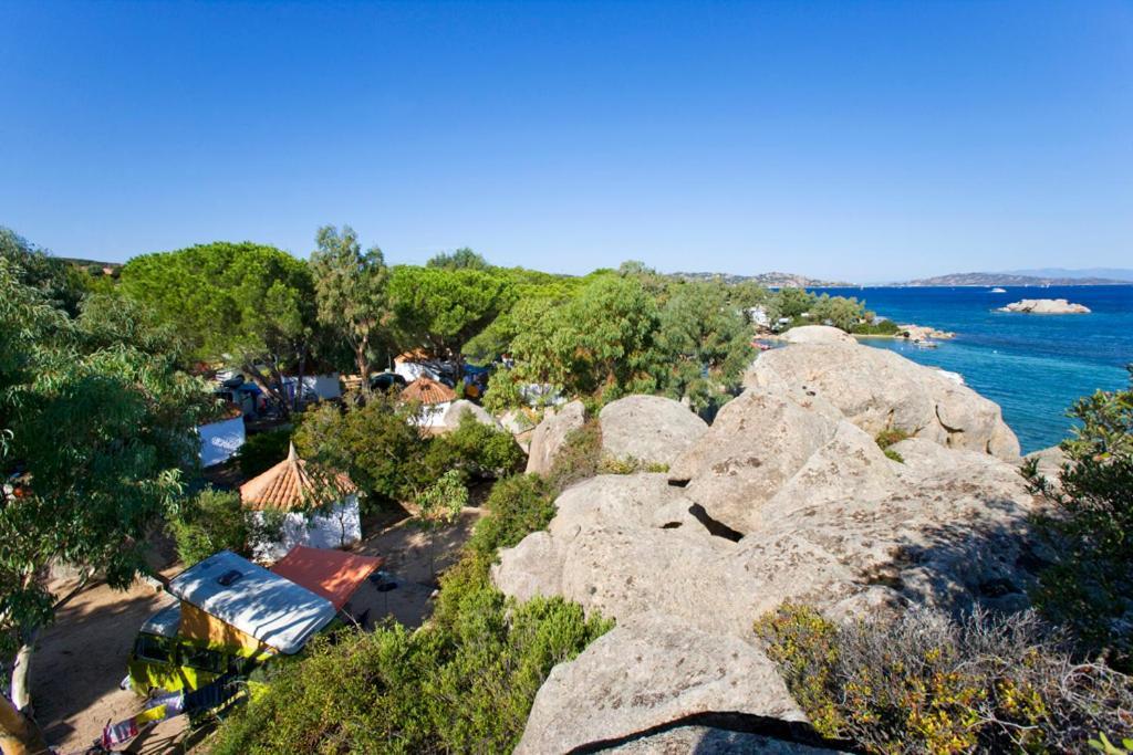 Camping Baia Saraceno Hotel Palau Ngoại thất bức ảnh
